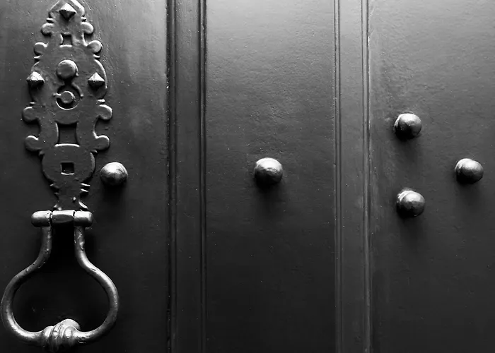 Guest house Alecrim Ao Chiado 4*